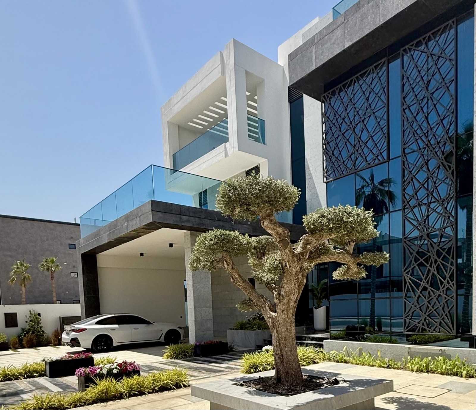 Ultra-Luxury Beachfront Villa